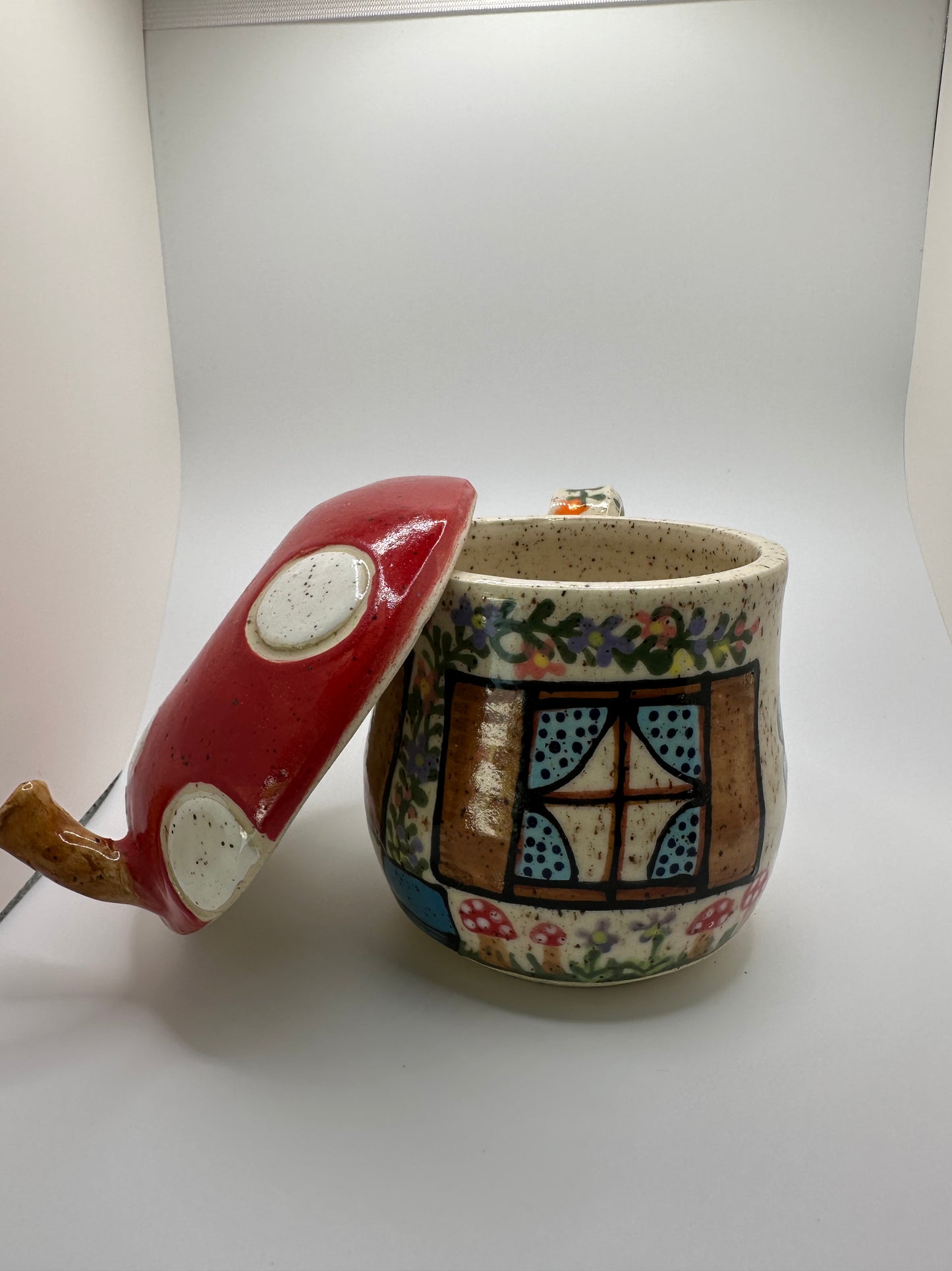 Little Mushroom House Mug with Lid 1