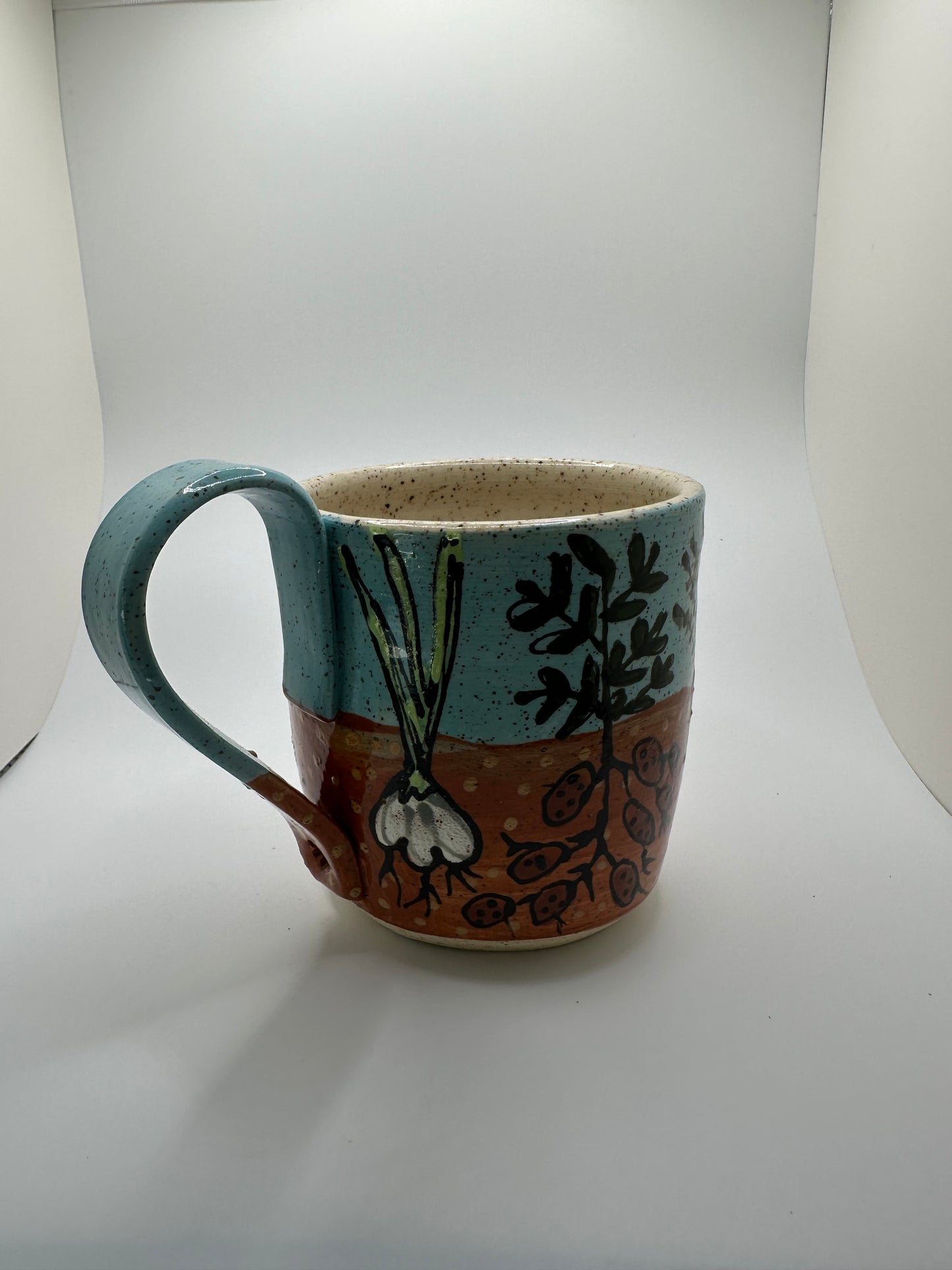 Underground Veggie Mug 1