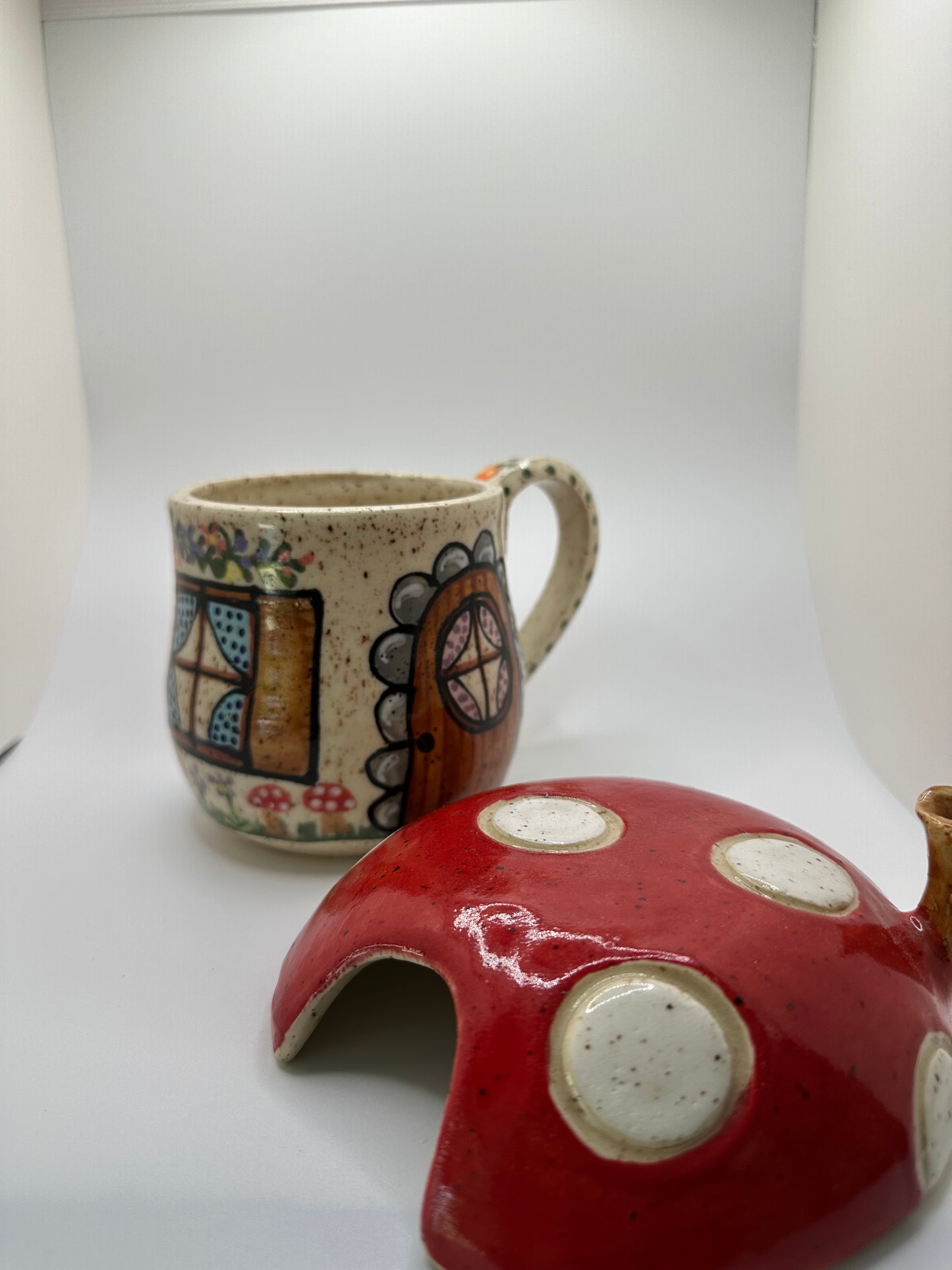 Little Mushroom House Mug with Lid 1