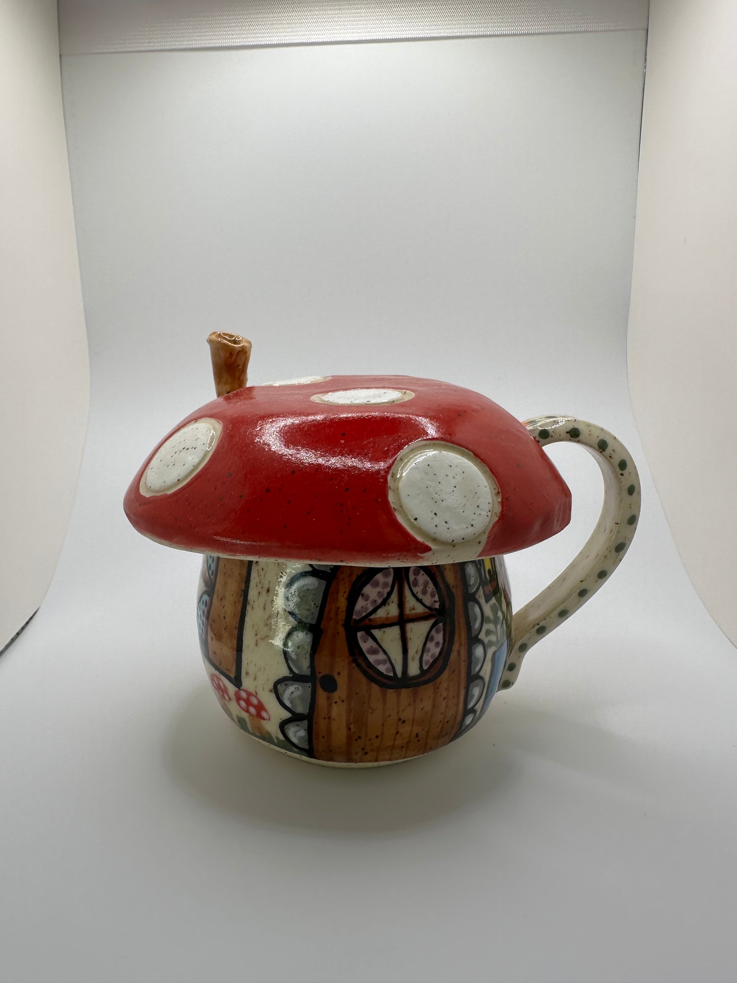 Little Mushroom House Mug with Lid 1