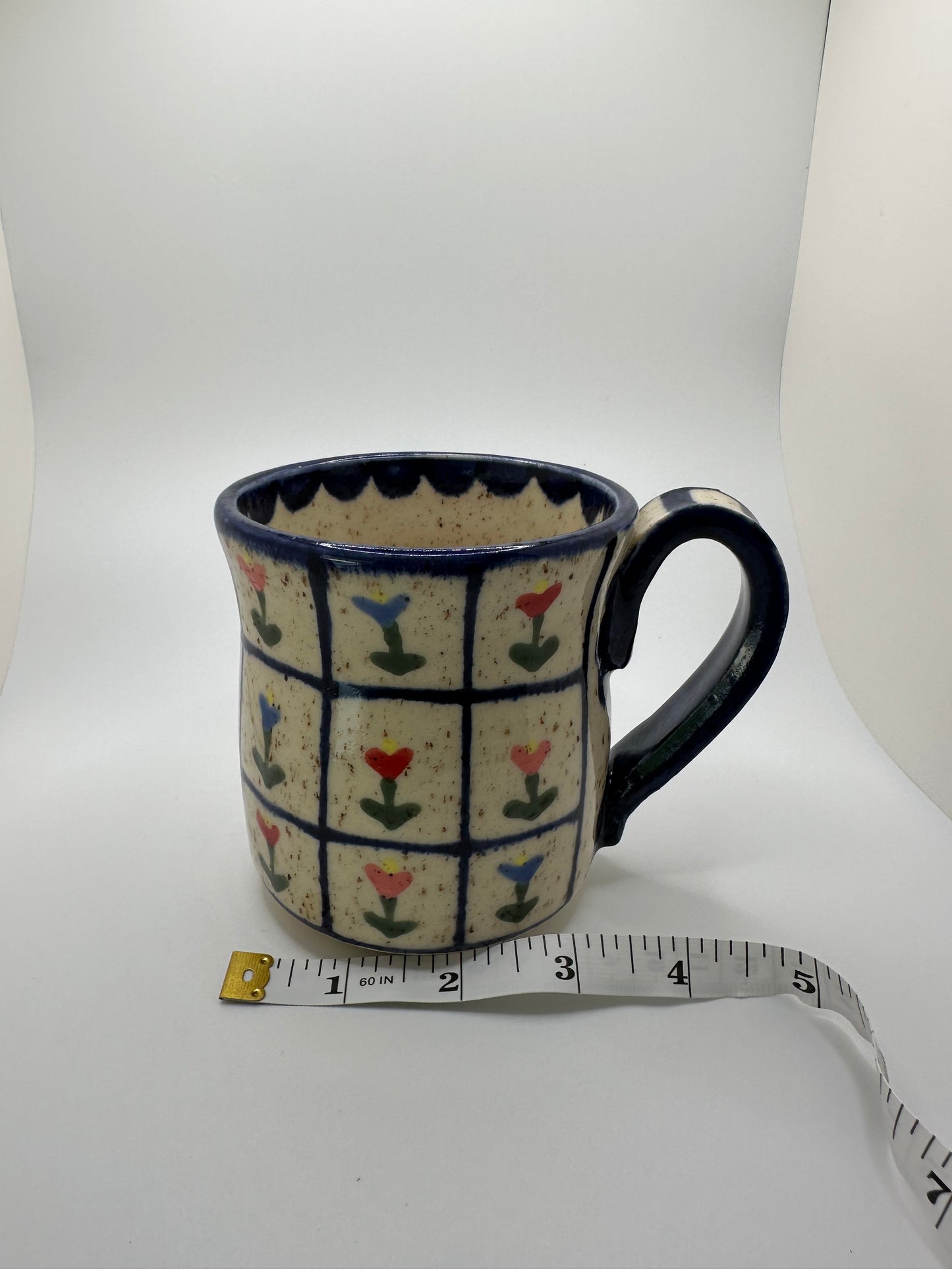 Tulip Mug 1