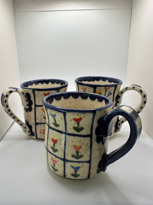 Tulip Mug 2
