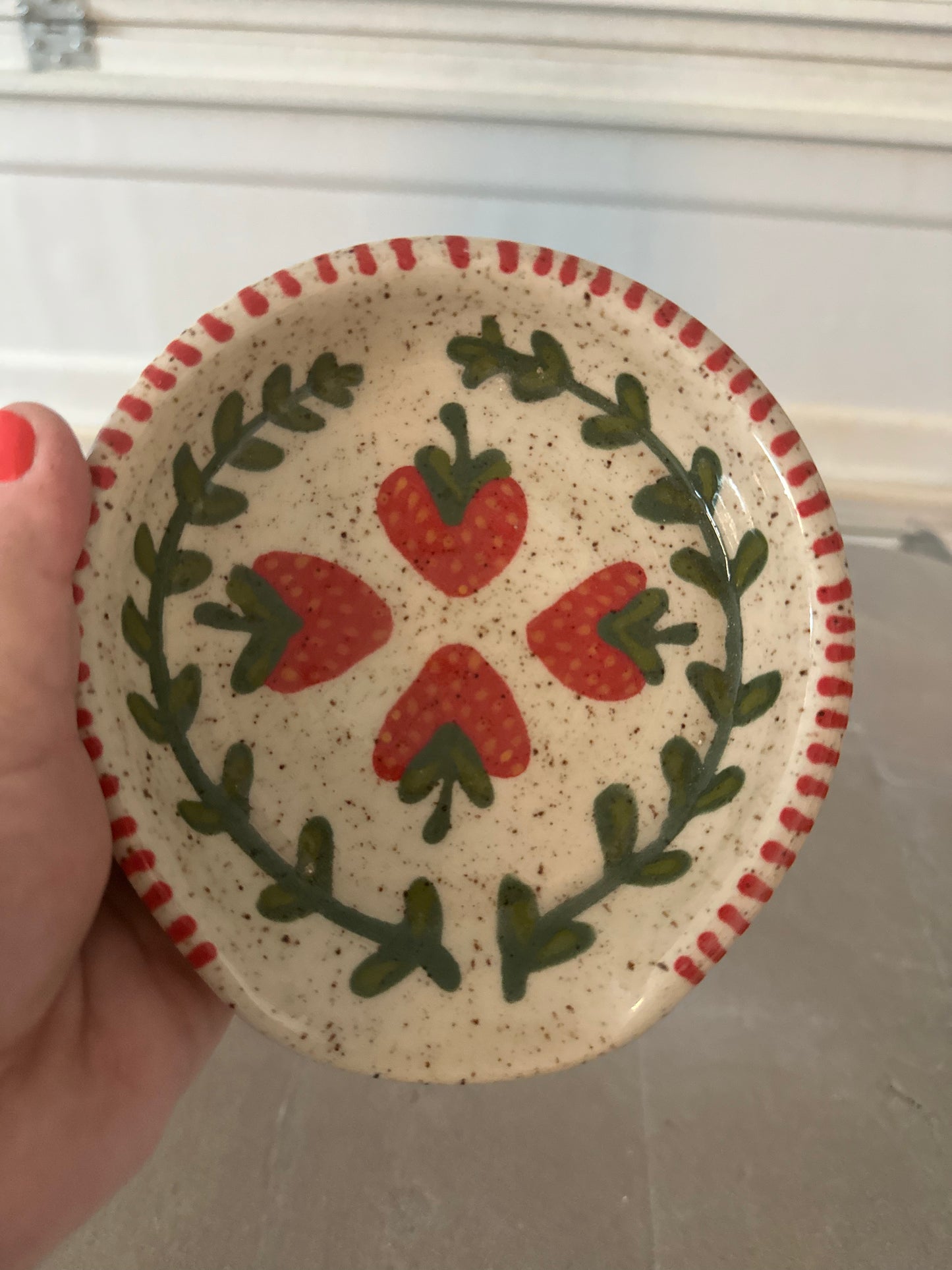 Strawberry Spoon Rest (lined rim)